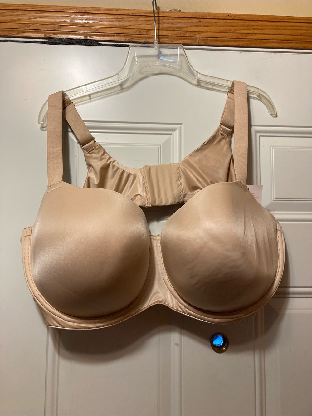 Everyday Smooth‎ Molded Cup Bra in Nude - Women Intimates